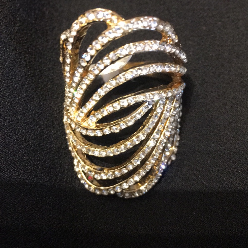Gorgeous cocktail ring